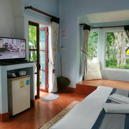 Baanmontra Beach Resort - Bankrut מראה חיצוני תמונה