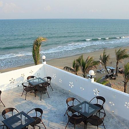 Baanmontra Beach Resort - Bankrut מראה חיצוני תמונה