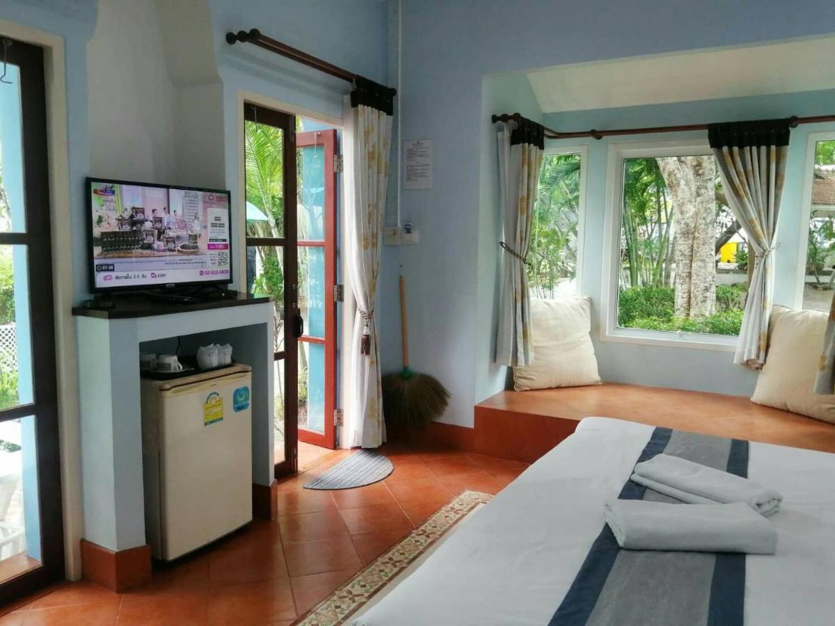 Baanmontra Beach Resort - Bankrut מראה חיצוני תמונה