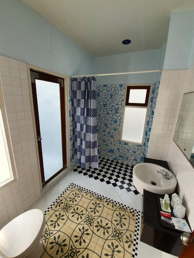 Baanmontra Beach Resort - Bankrut מראה חיצוני תמונה