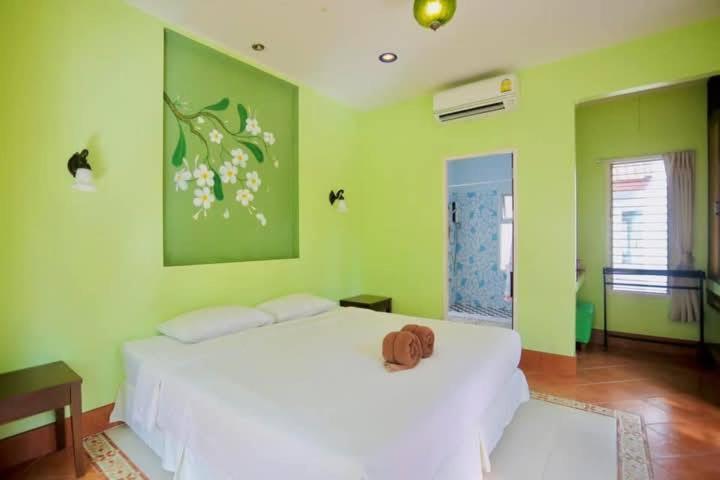 Baanmontra Beach Resort - Bankrut מראה חיצוני תמונה