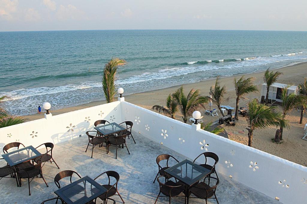 Baanmontra Beach Resort - Bankrut מראה חיצוני תמונה