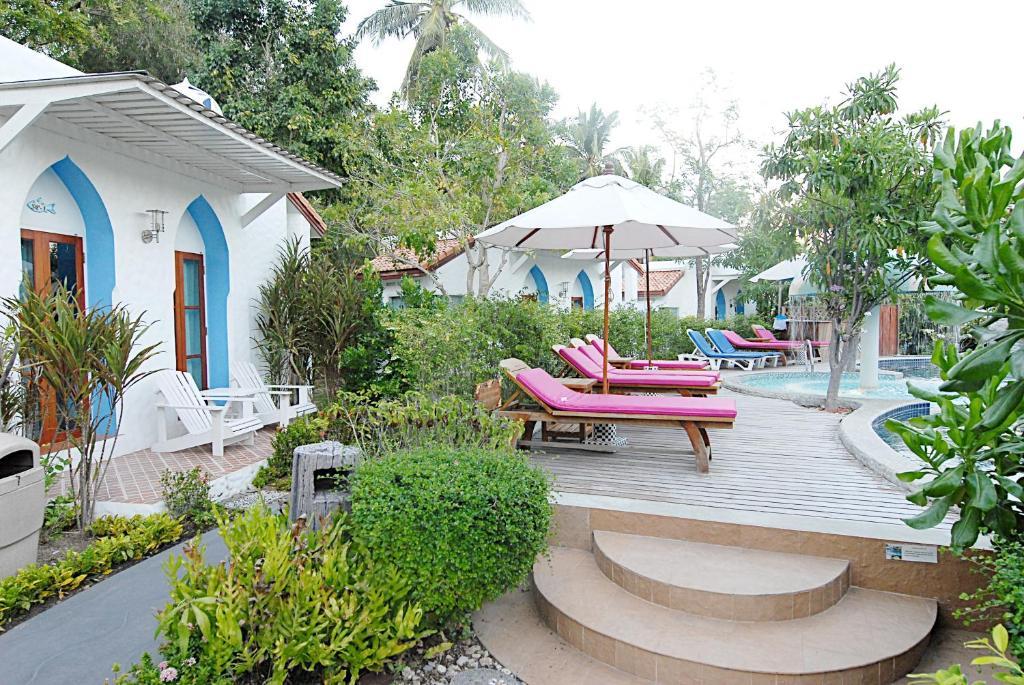 Baanmontra Beach Resort - Bankrut מראה חיצוני תמונה